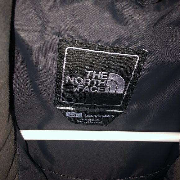 North Face Ski/Snowboard Jacket - Picture 2 of 4